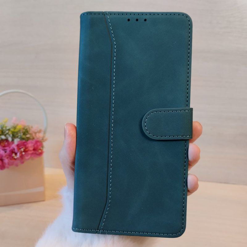 Чохол для Samsung A35 5g книжка підставка з хлястиком і кишенями для карток (зелений)