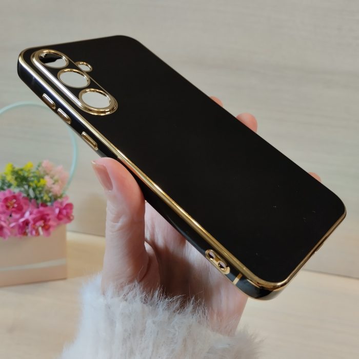Чохол для samsung a35 5g жіночий силіконовий із золотистою рамкою Luxury (чорний) - Зображення 3